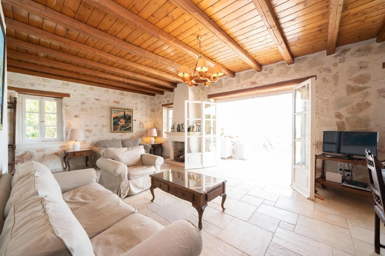 Villa Pelagos Tselendata
